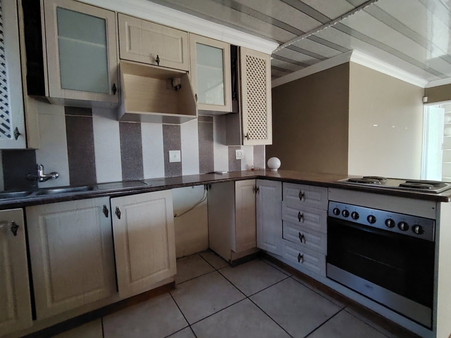 4 Bedroom Property for Sale in Mandela View Free State